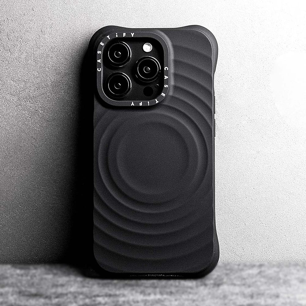 Alt View 11. CASETiFY - Essentials Ripple Case with MagSafe for Apple iPhone 15 Pro Max - Black.