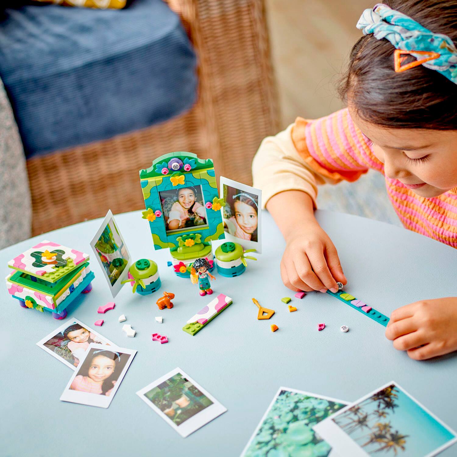 Alt View 11. LEGO - Disney Encanto Mirabel’s Photo Frame and Jewelry Box Toy 43239.