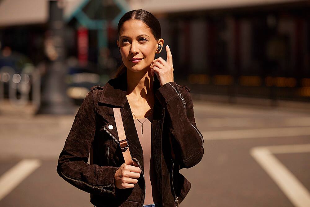 Alt View 20. JBL - Tour Pro 2 True Wireless Noise Cancelling Earbuds - Black.