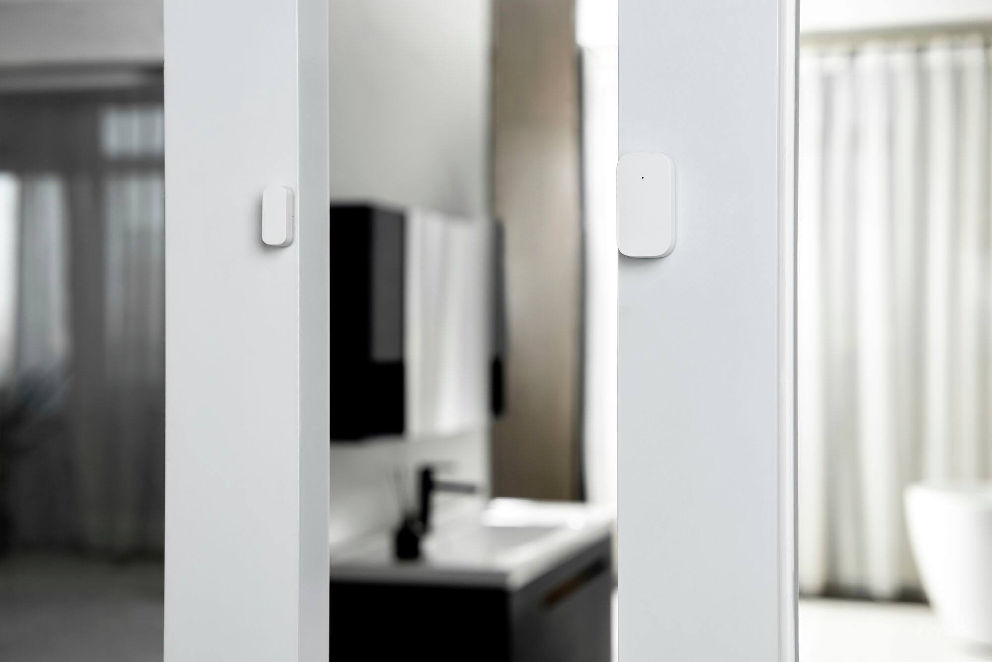 Alt View 14. Aqara - T1 Door and Window Sensor- Requires Hub product, Supports Apple HomeKit, Alexa, Google, SmartThings - White.