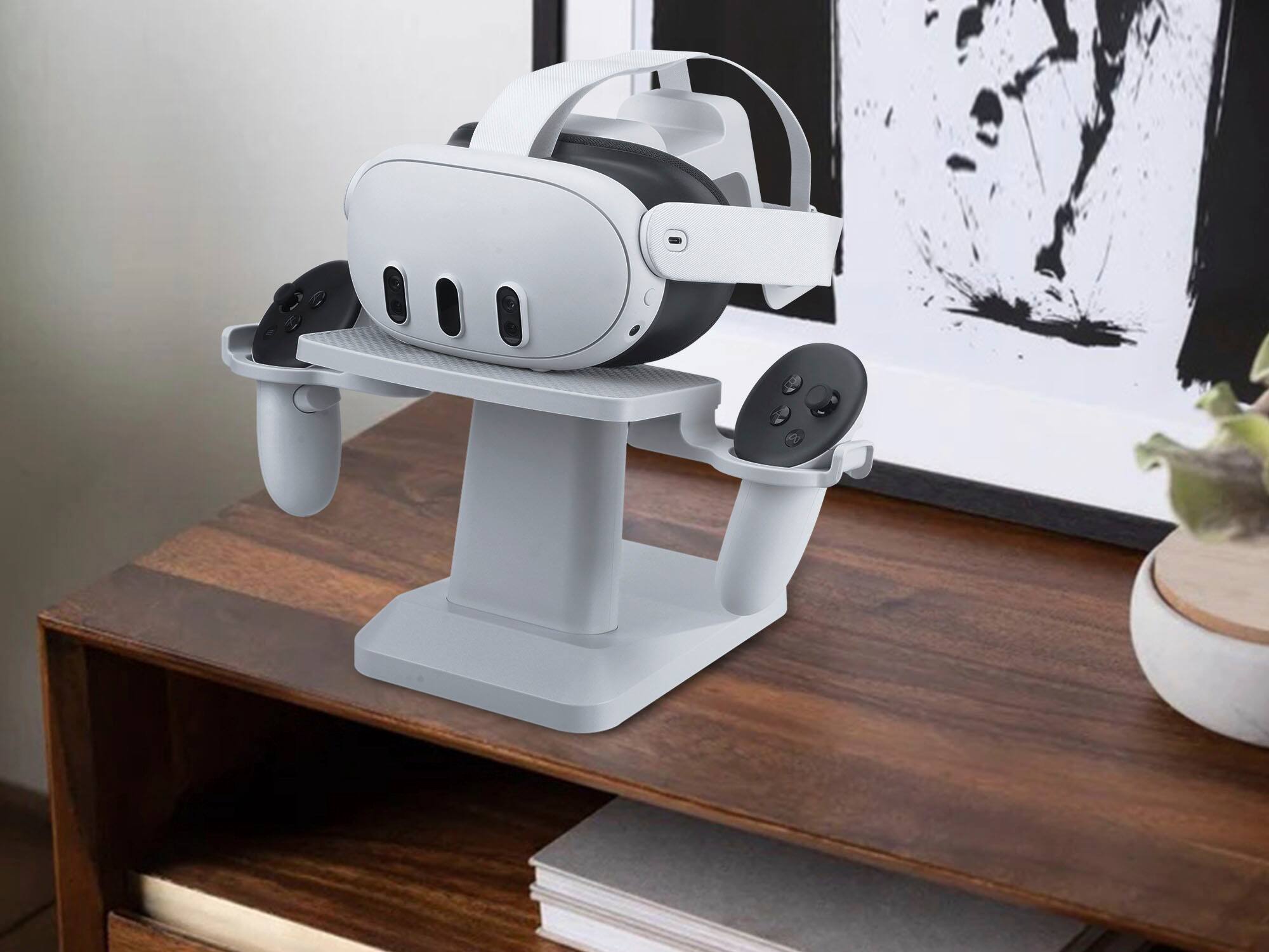 Alt View 15. Insignia™ - Display Stand for Quest 3 - White.