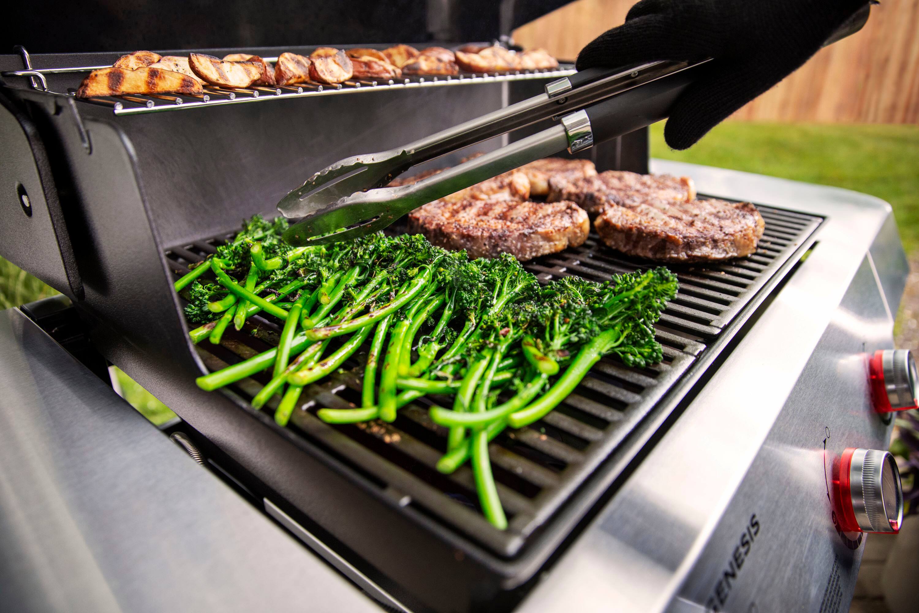 Alt View 17. Weber - GENESIS E-315 Natural Gas Grill - Black.