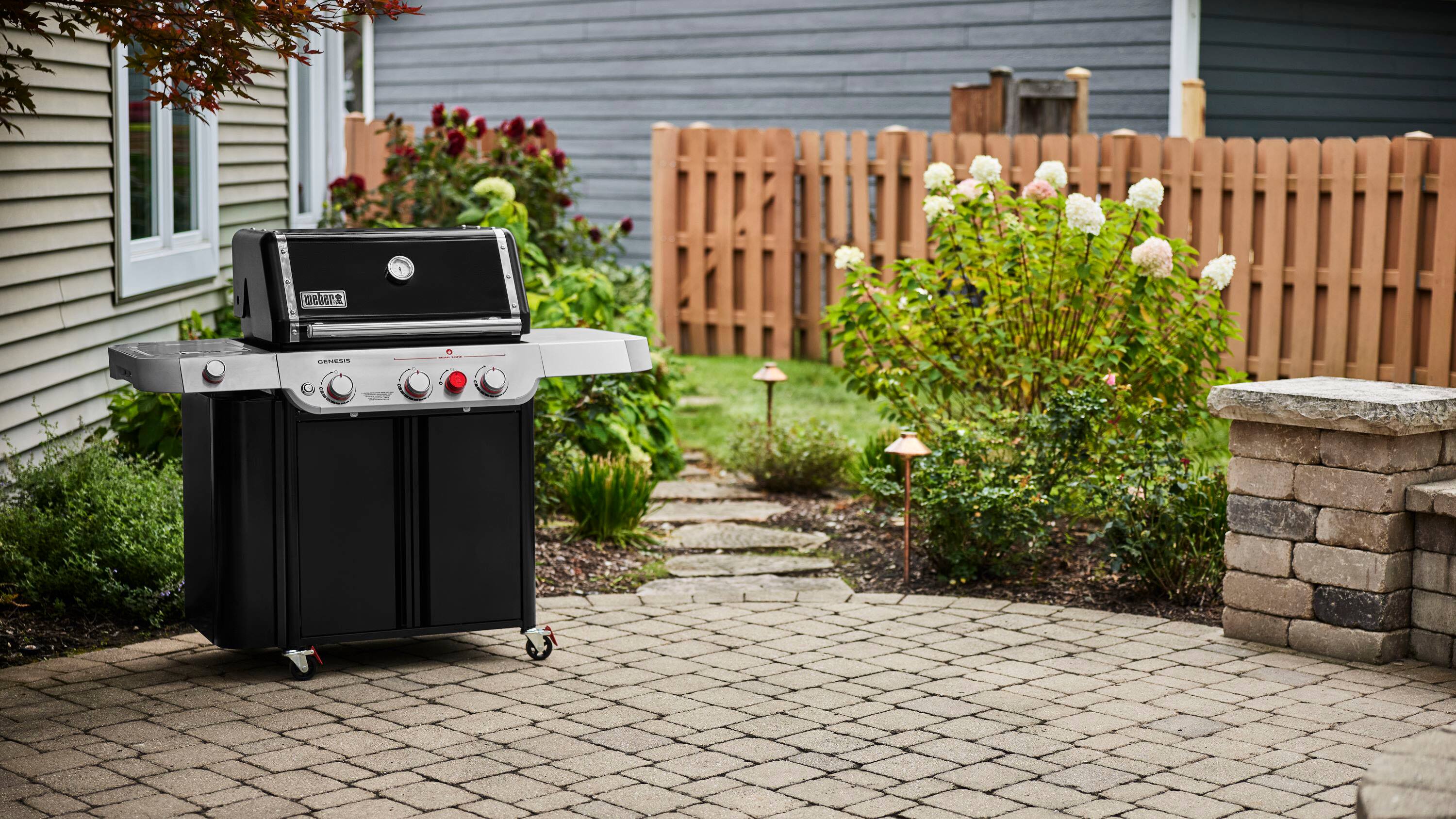 Alt View 13. Weber - GENESIS E-335 Propane Gas Grill - Black.