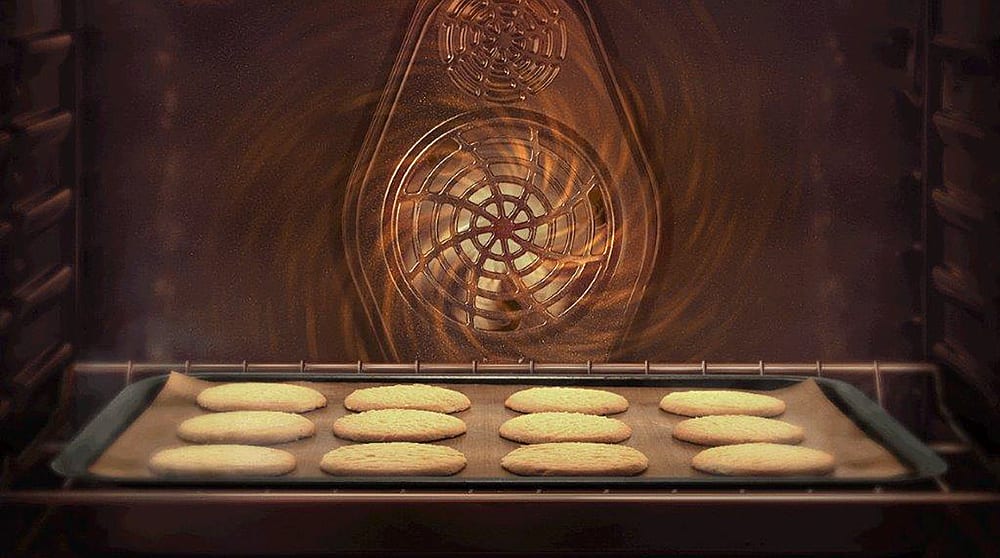 Alt View 24. Samsung - Bespoke 6.0 Cu. Ft. Slide-In Gas Range with Air Fry - White Glass.