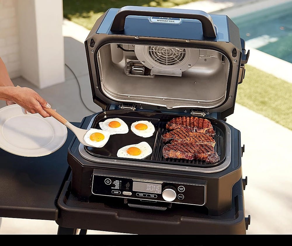 Alt View 12. Ninja - Ninja Woodfire Grill & Griddle Plate, Compatible with Ninja OG800 and OG900 Series - Black.