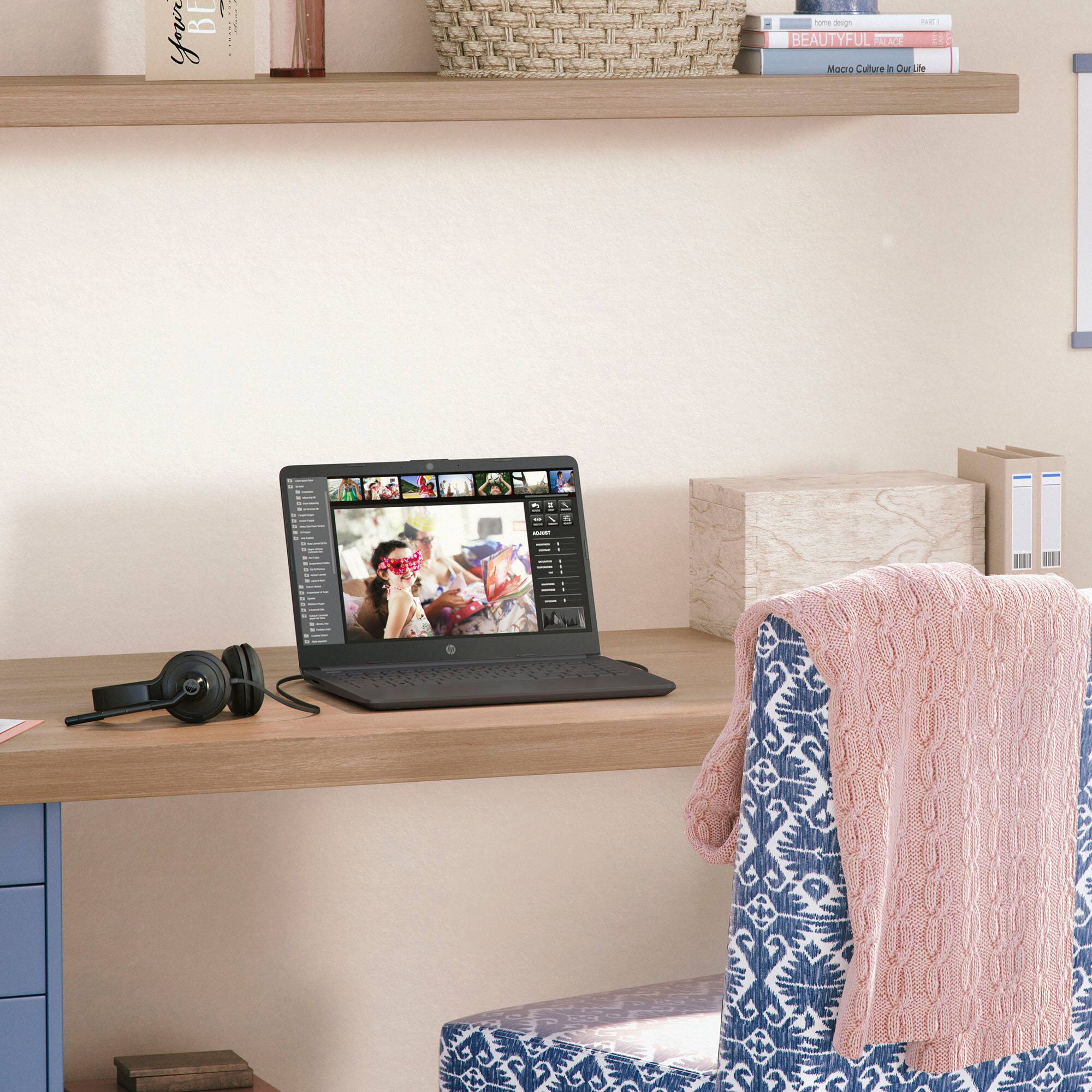 I: your BEAUTYFUL Macro Culture Outfit.