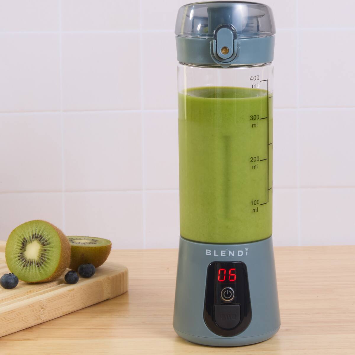 400 ml
300 ml
200 ml
100 ml
BLENDI
06