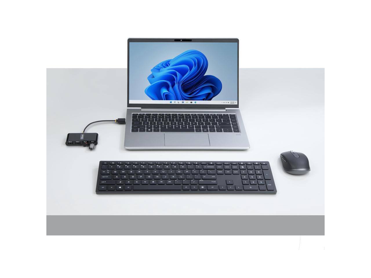 Alt View 5. StarTech.com - STARTECH 4-Port USB 2.0 Mini Hub, 480Mbps, Overcurrent Protection - ST4200MINI2.