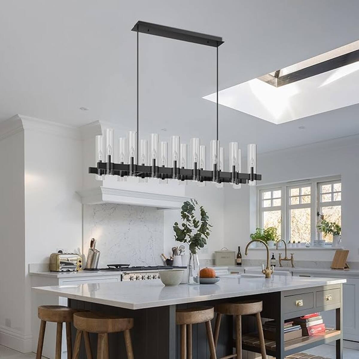 Back. Loheer - Loheer Modern Farmhouse Chandelier with Clear Glass Shades, Matte Black Linear Pendant for Dining Room or Kitchen Island.