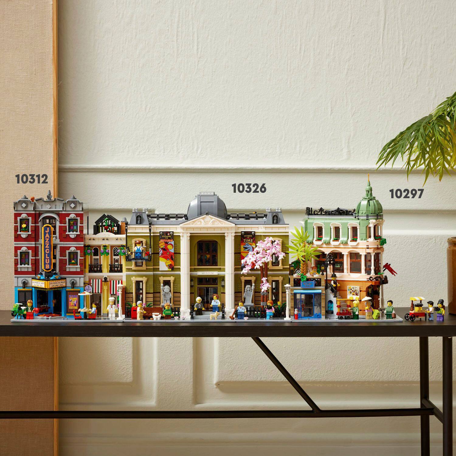 Alt View 13. LEGO - LEGO Icons Natural History Museum Build and Display Set 10326.