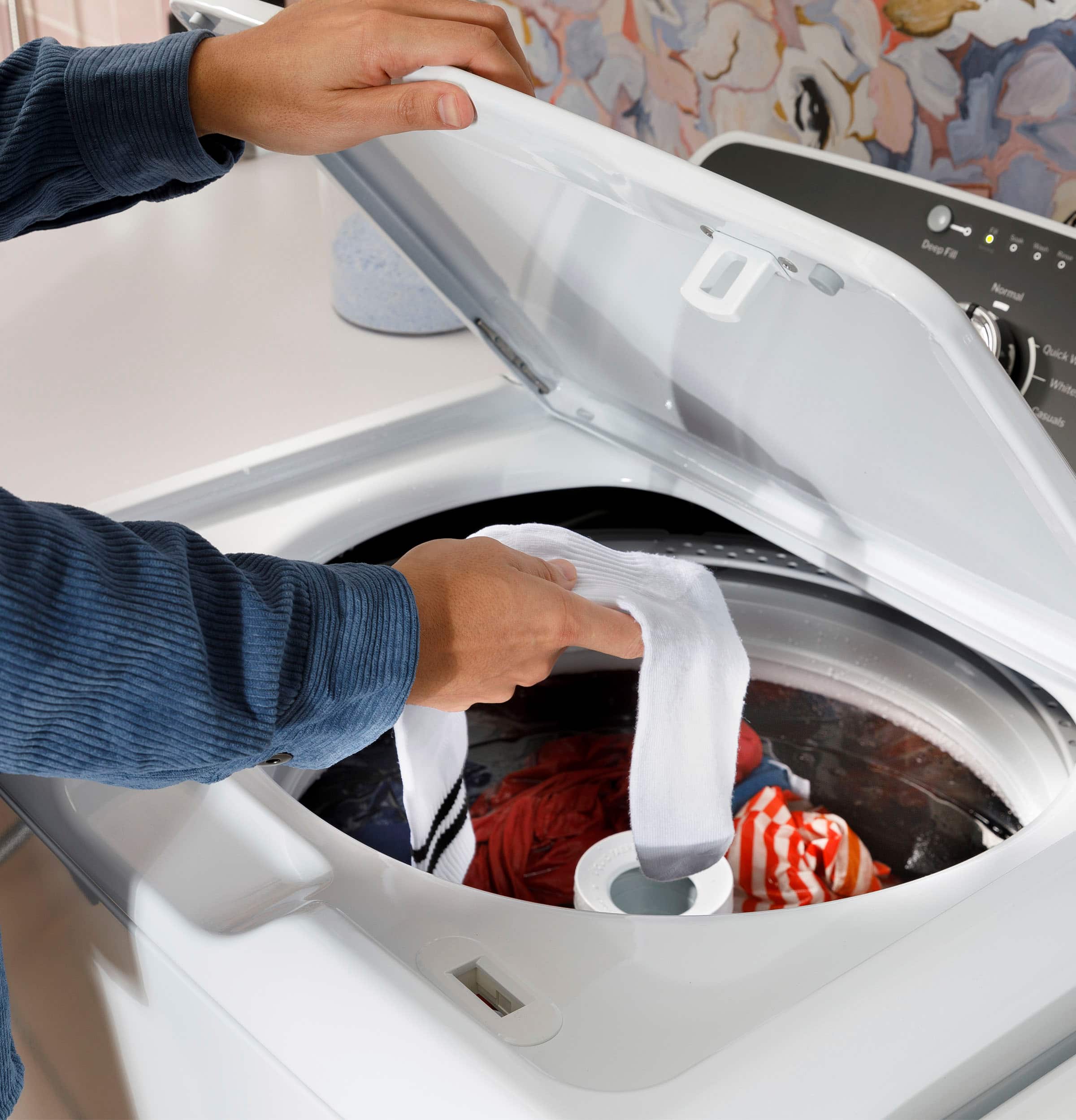 Alt View 21. GE - 4.5 Cu. Ft. High-Efficiency Top Load Washer with Wash Boost - White with Matte Black.