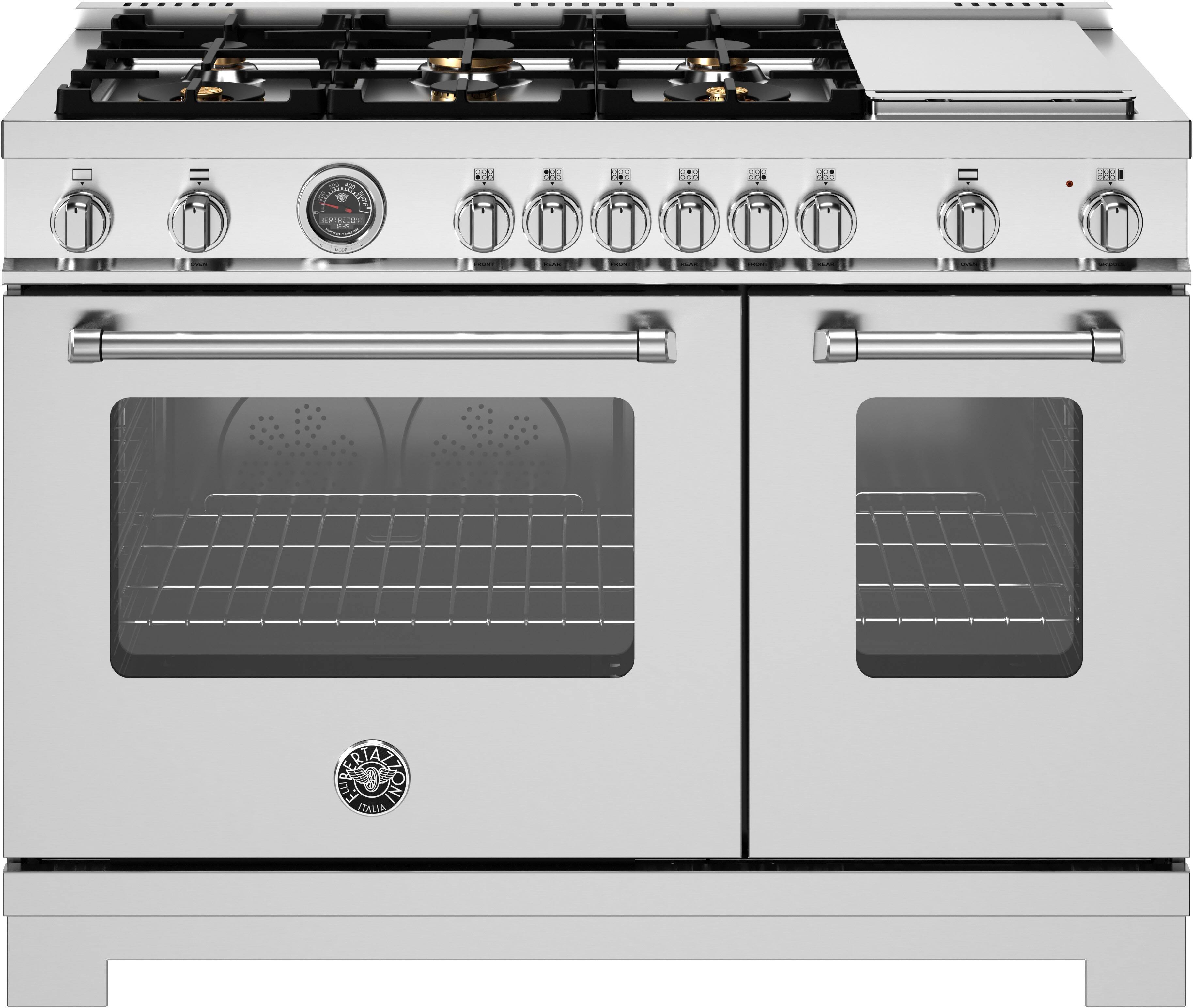 Front. Bertazzoni - 48" Master Series range - Gas Oven - 6 brass burners + griddle - Stainless Steel.
