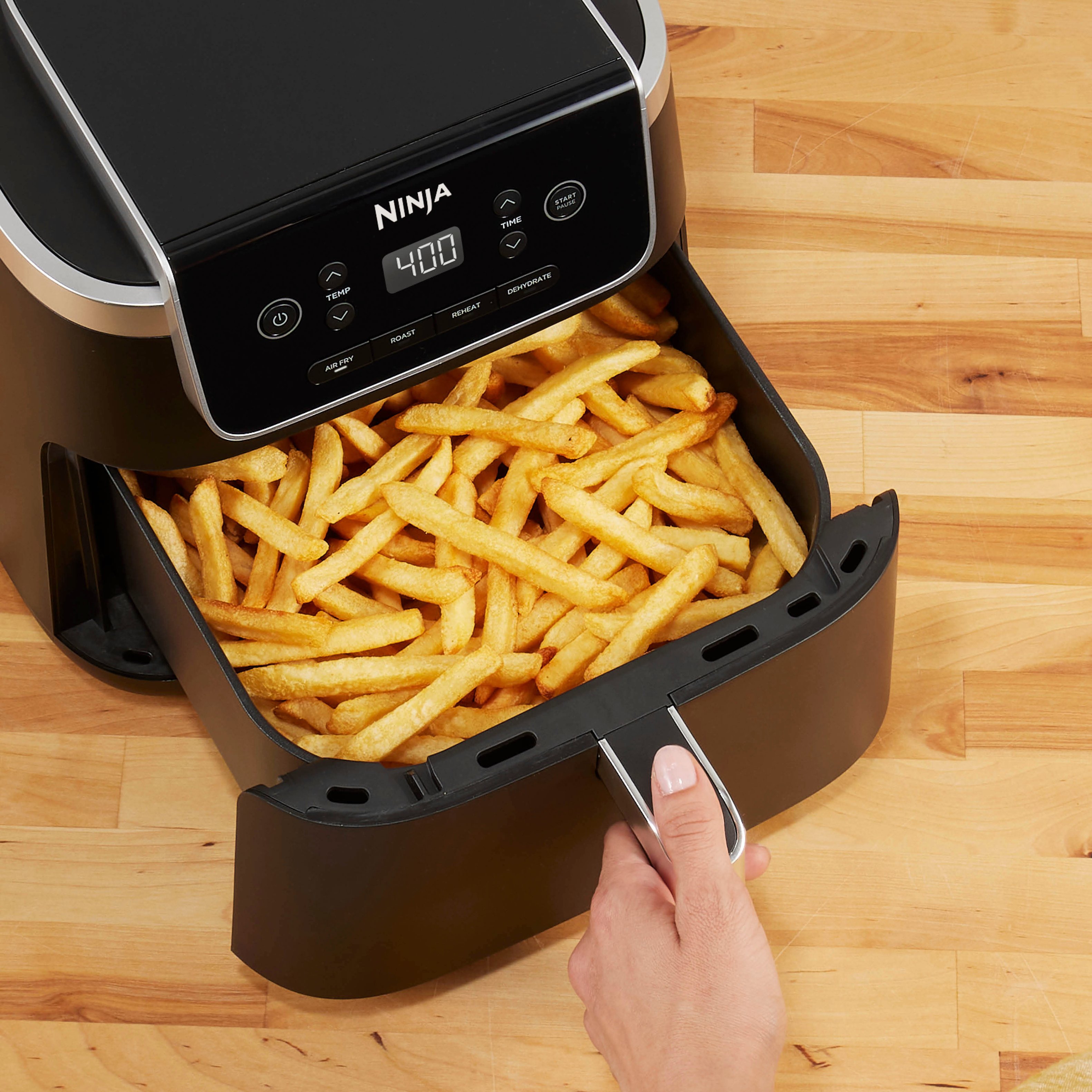 Left View: Ninja - Air Fryer Pro 4-in-1 with 5 QT Capacity - Gray