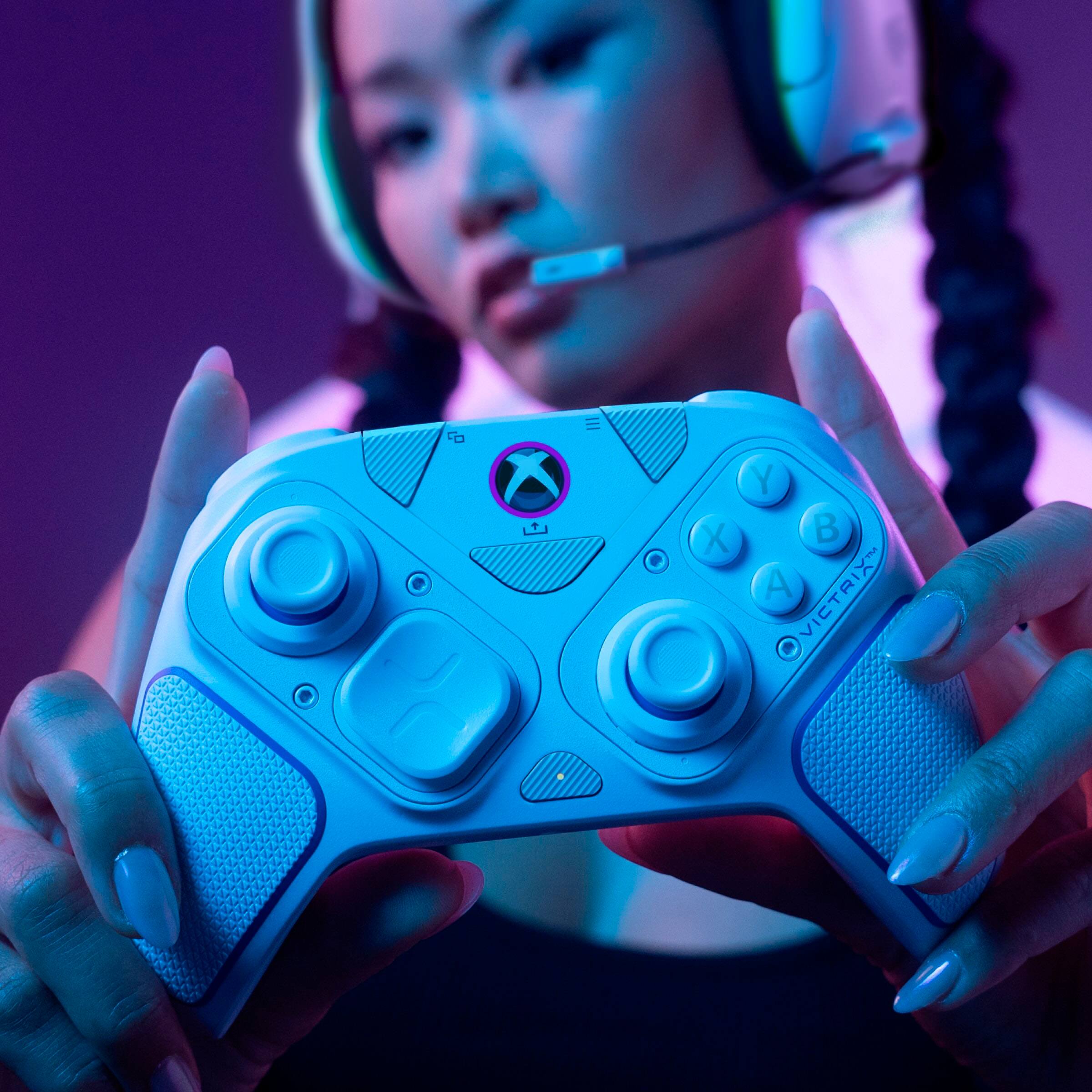 Alt View 24. PDP - Victrix Pro BFG Wireless Controller for Xbox Series X|S, Xbox One, and Windows 10/11 PC - White.