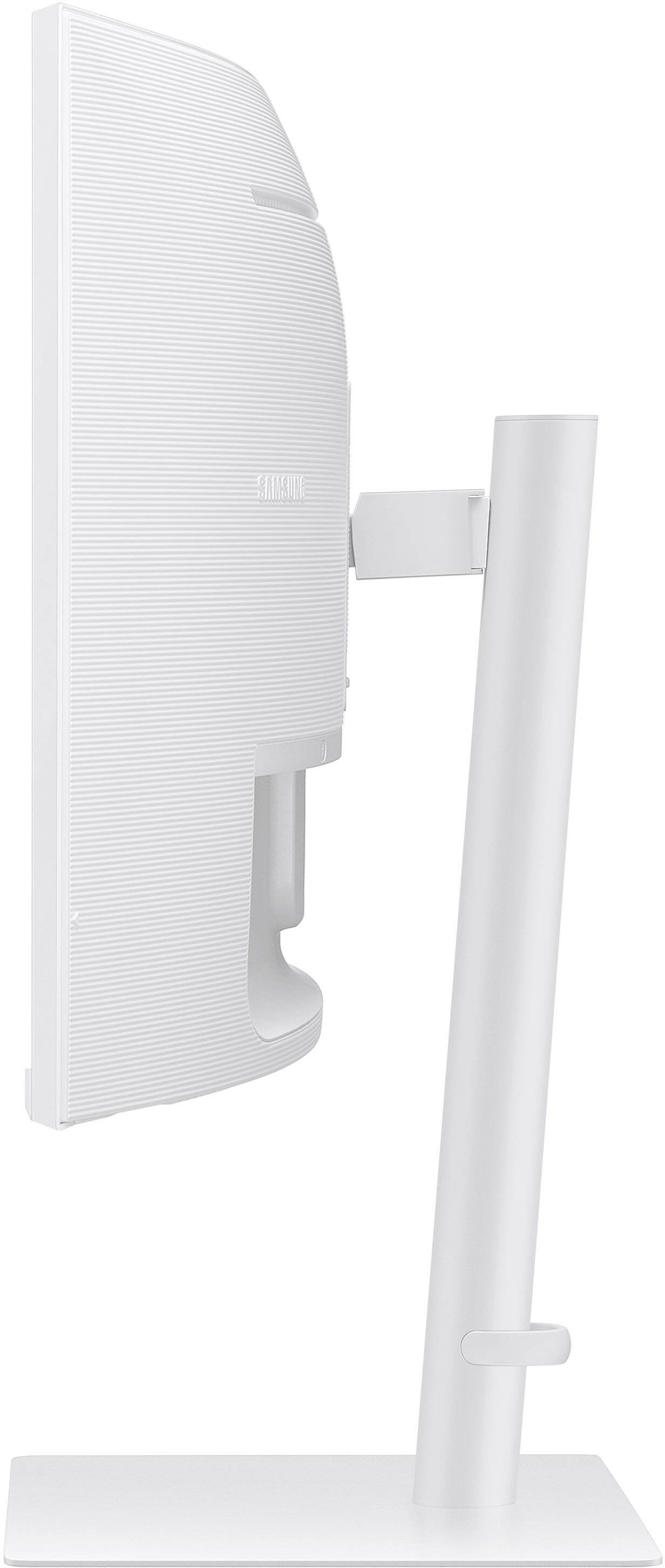 Alt View 22. Samsung - 34" ViewFinity S65TC Ultra-WQHD 100Hz AMD FreeSync HDR10 Curved Monitor with Thunderbolt 4 and Built-in Speakers - WARM WHITE.