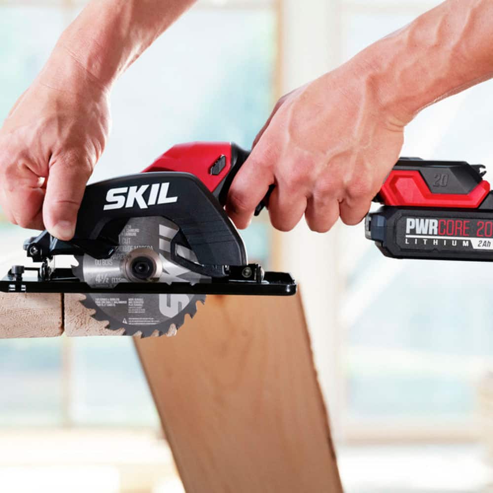 Front. Skil - SKIL PWR CORE 20 Brushless 4-1/2 IN Comp Circ Saw Kit - Black/Red.