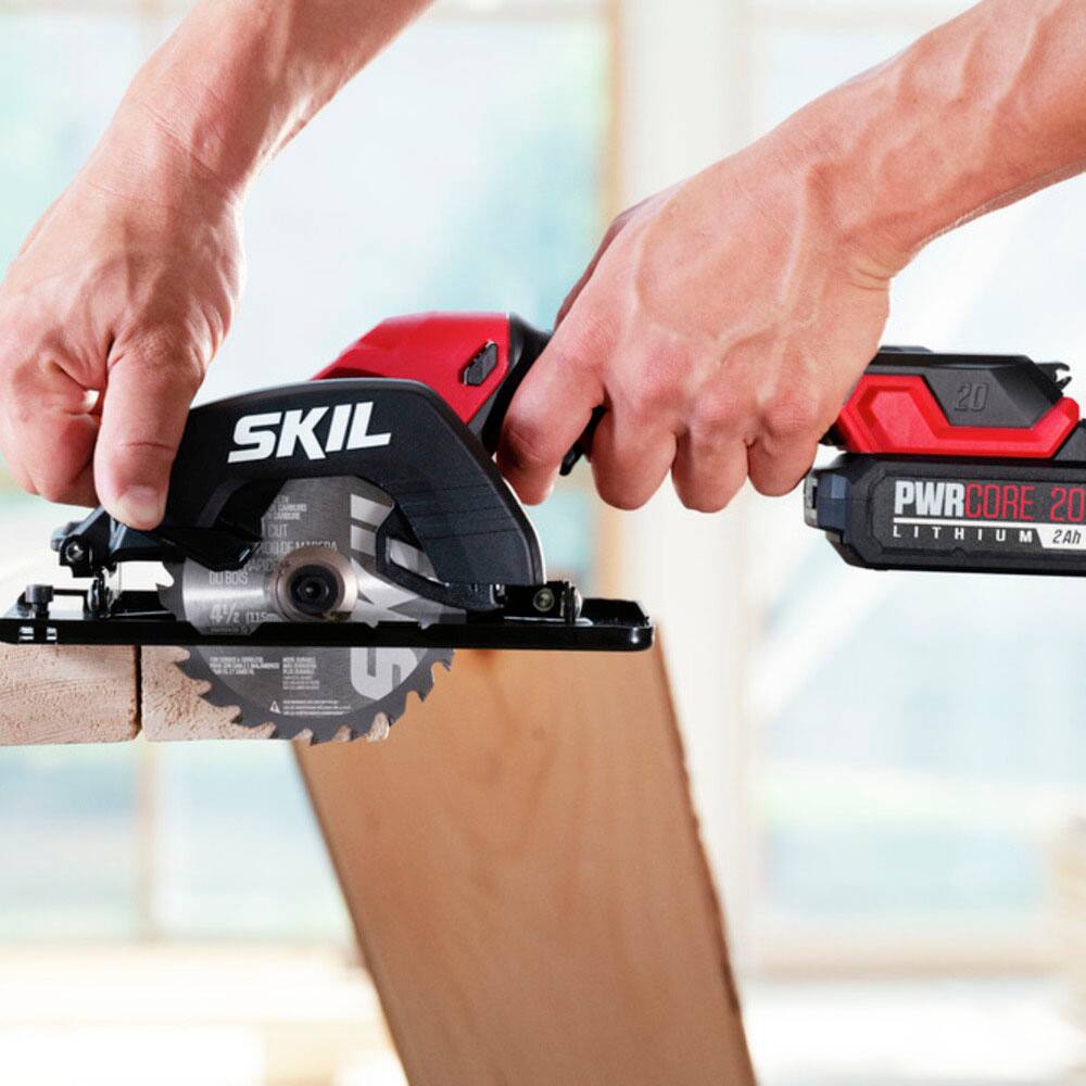 Skil - PWR CORE 20 Brushless 4-1/2 IN Comp Circ Saw Kit - Black/Red