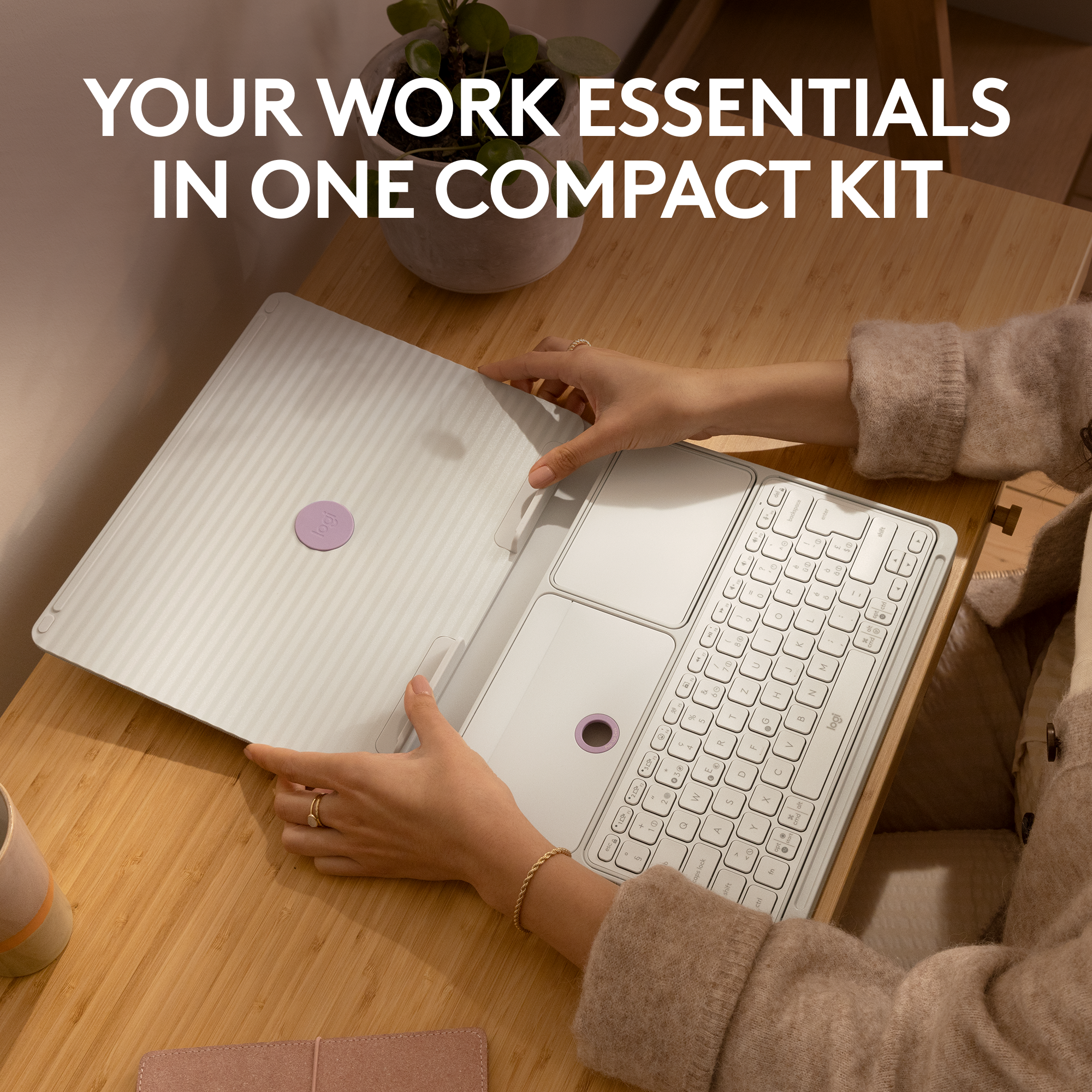 YOUR WORK ESSENTIALS IN ONE COMPACT KIT
