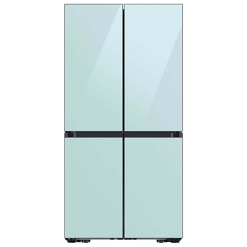 The image features a 10-year warranty on the compressor, which is part of the Digital Inverter Technology. The warranty is a symbol of the company's commitment to quality and reliability.