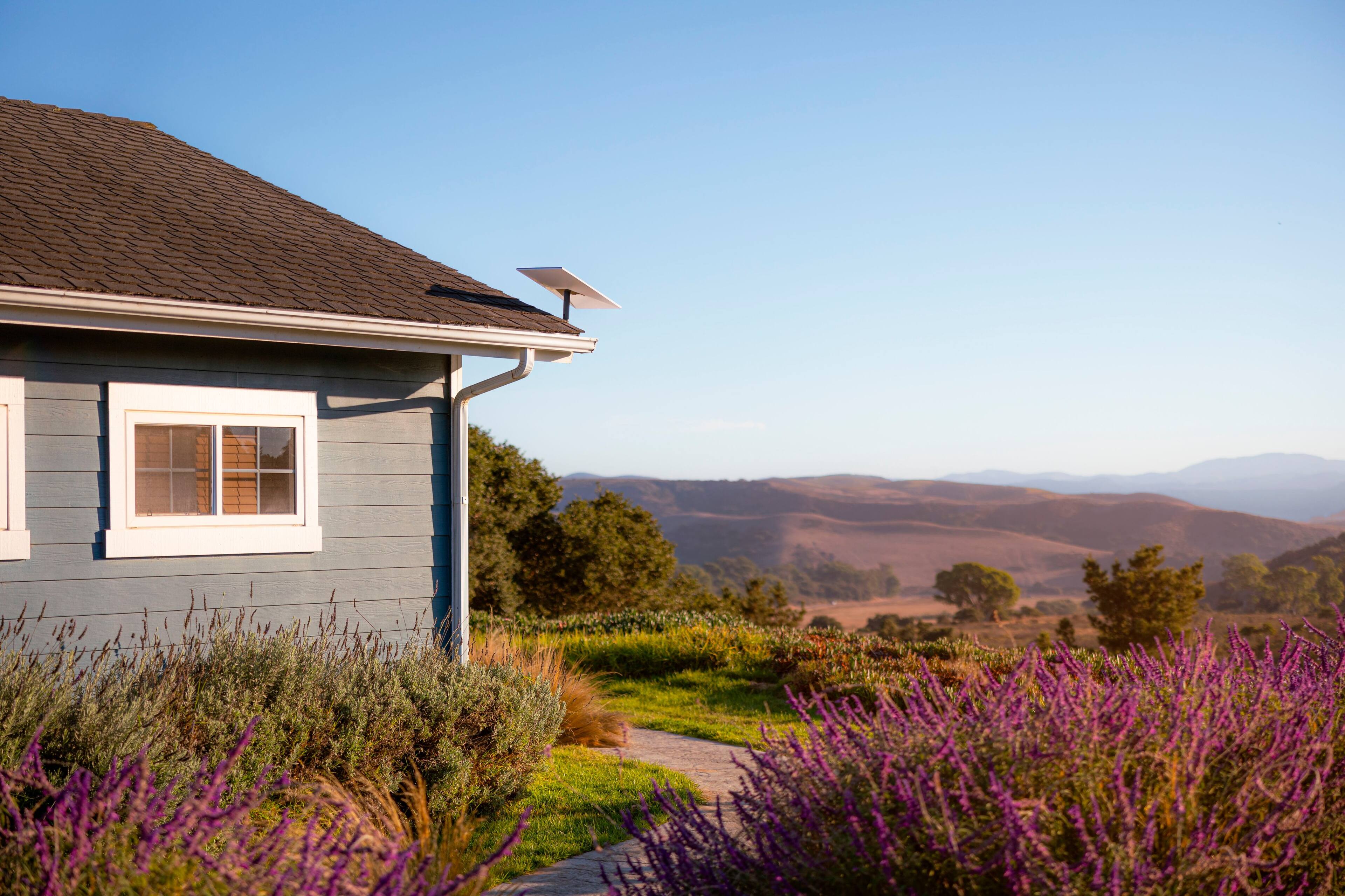 Alt View 20. STARLINK - Standard Kit AX Tri Band Wi-Fi System - White.