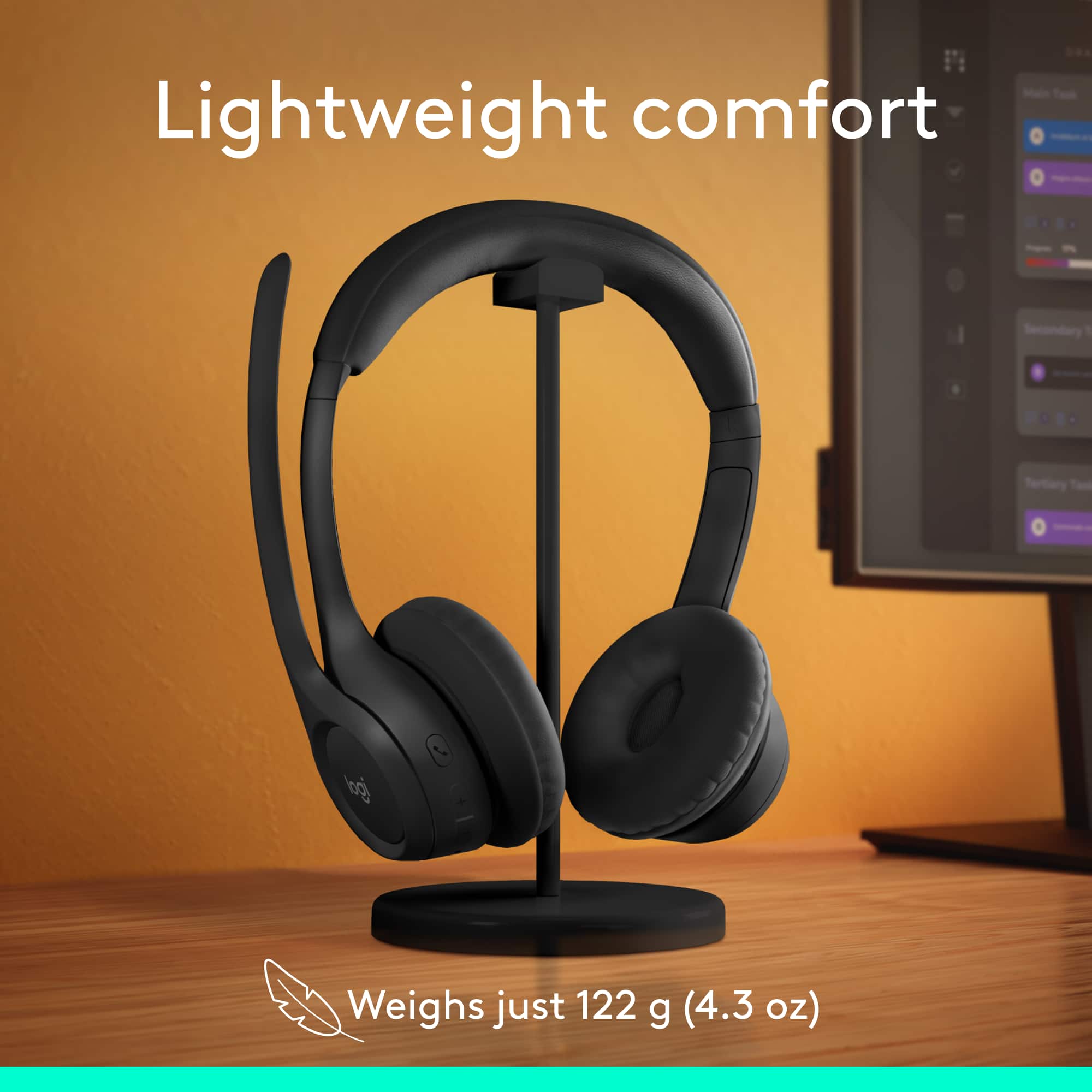 Lightweight comfort: Weighs just 122 g (4.3 oz).