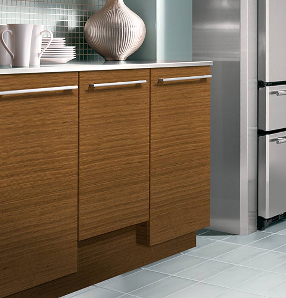 Alt View 14. GE - 18" Compact Top Control Built-In Stainless Steel Tub Dishwasher with Piranha Hard Food Disposer and 47 dBA - Custom Panel Ready.