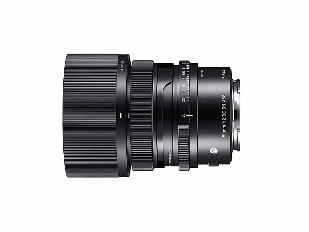 Angle View: Sigma 17mm f/4 DG DN Contemporary Ultra Wide Lens for Sony-E Cameras