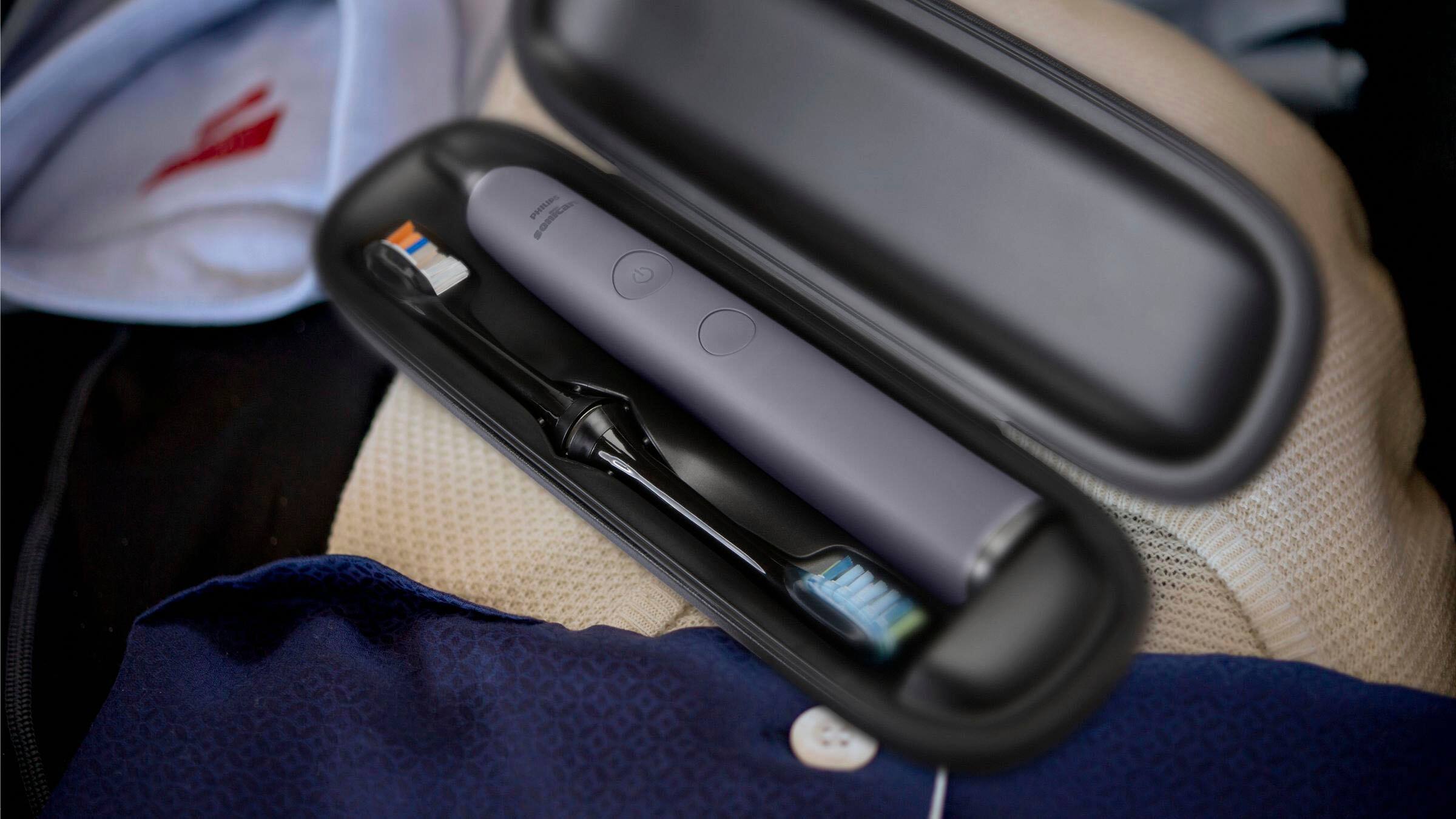 Alt View 15. Philips Sonicare - Philips Sonicare DiamondClean Smart Electric, Rechargeable Toothbrush for Complete Oral Care – 9300 Series - Grey.