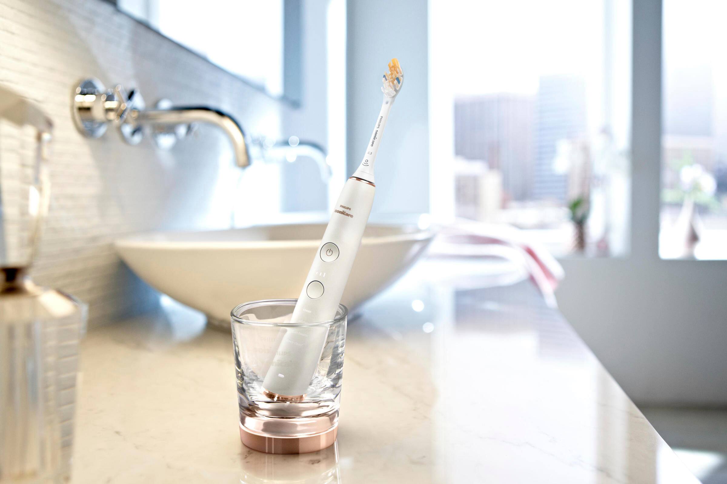 Alt View 11. Philips Sonicare - Philips Sonicare DiamondClean Smart Electric, Rechargeable Toothbrush for Complete Oral Care  - 9300 Series - Rose Gold.