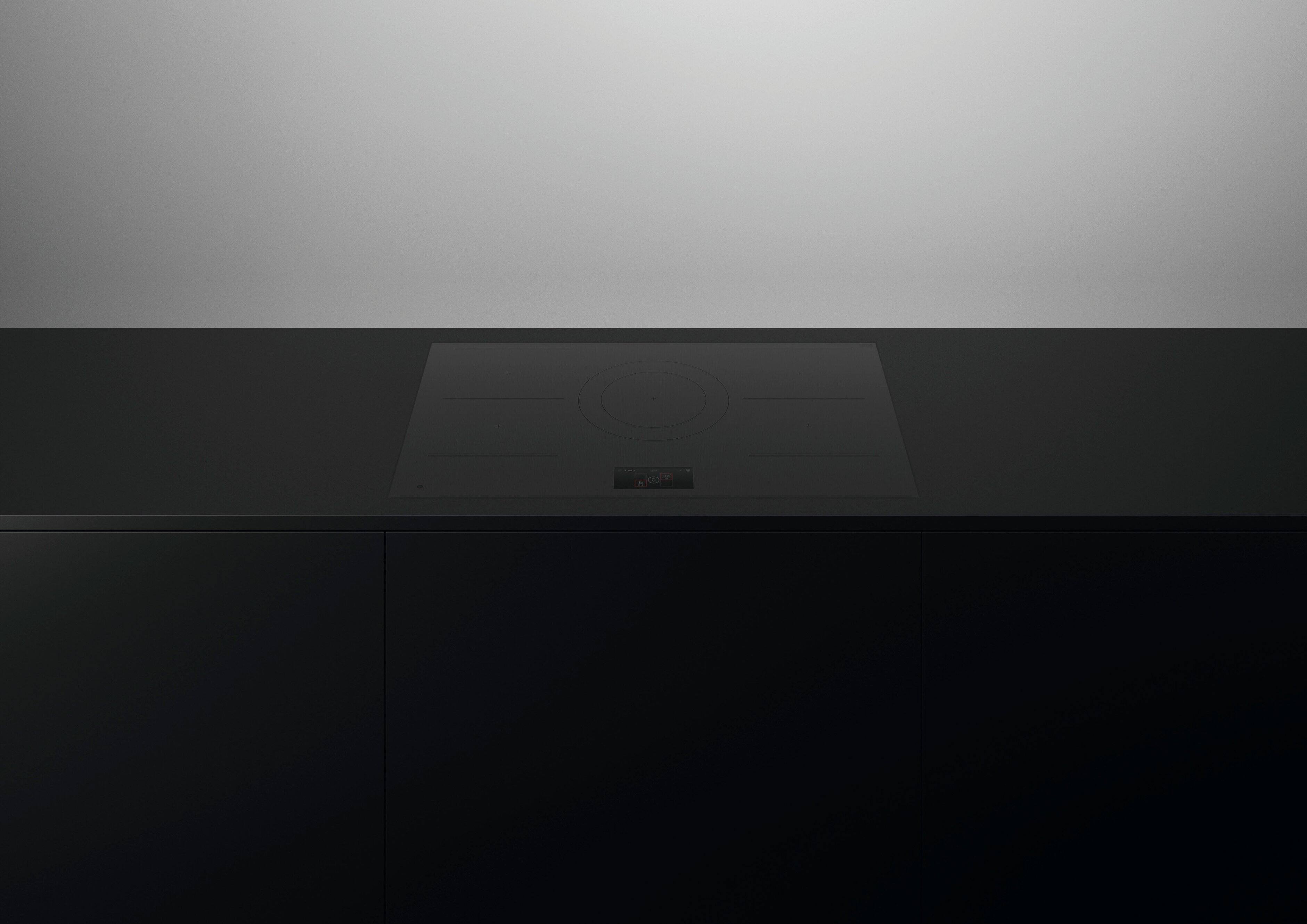 Alt View 11. Fisher & Paykel - 36" Primary Modular Electric Cooktop, 5 Burners - Black.