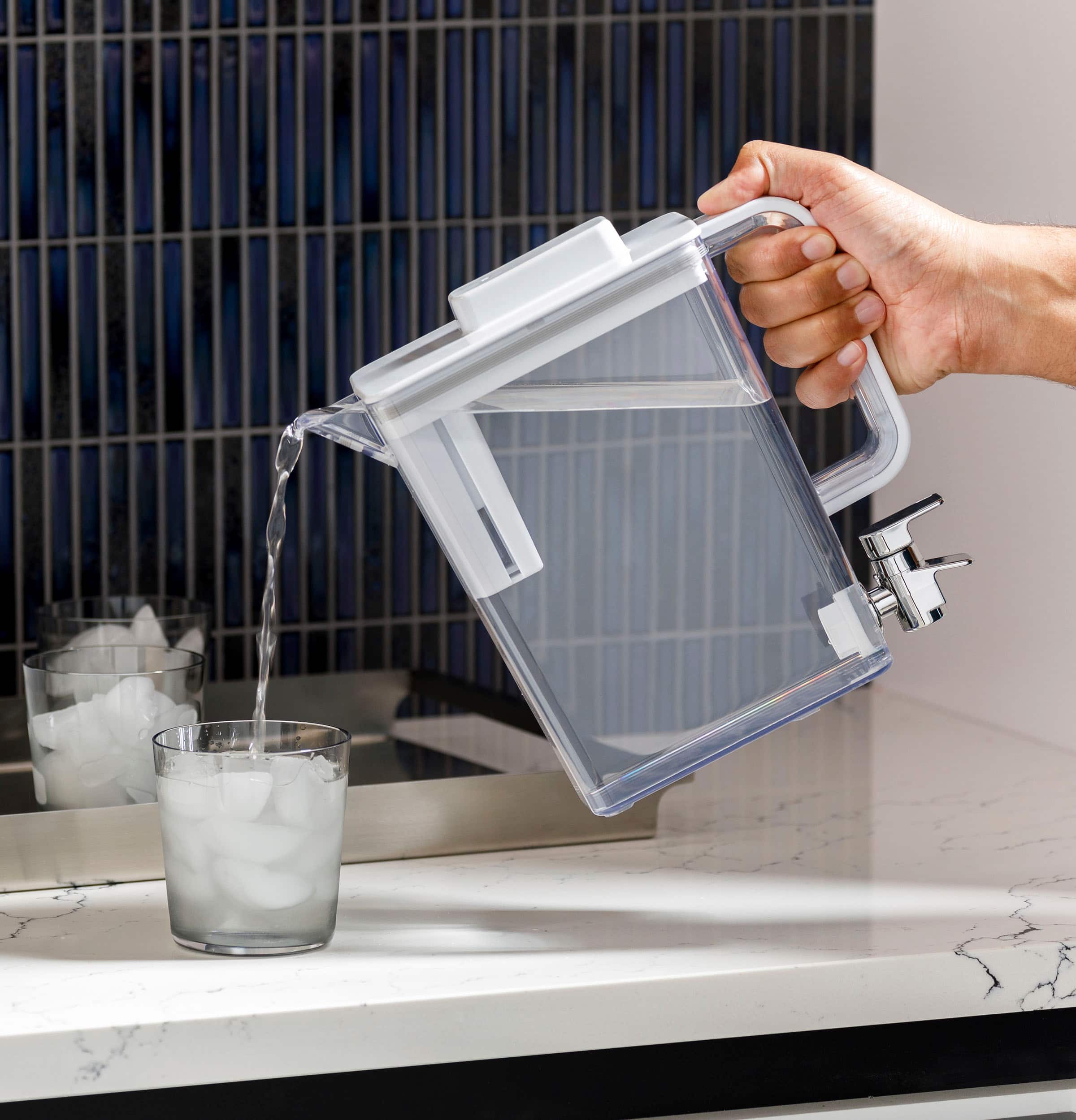 Alt View 4. GE Profile - 28 Cu. Ft. 4-Door French Door Smart Refrigerator with Fully Convertible Temperature Zone - Stainless Steel.