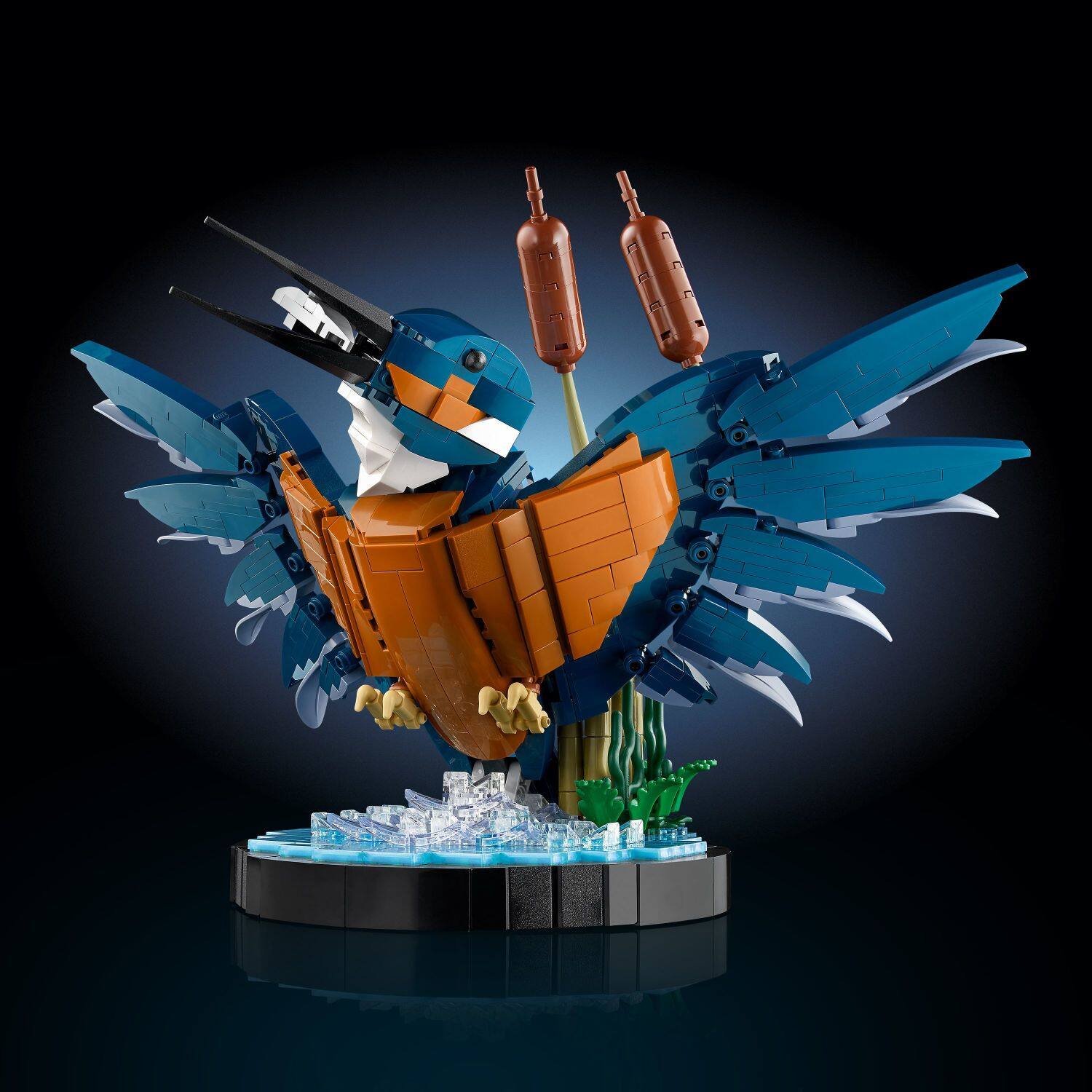 Alt View 38. LEGO - Icons Kingfisher Bird Building Set for Build and Display 10331.