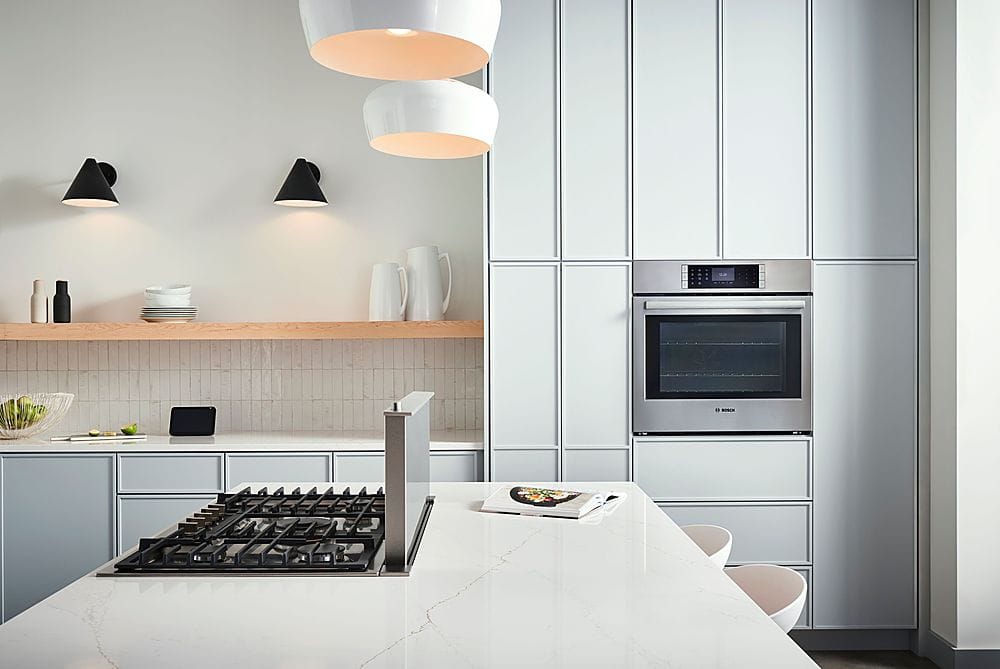 Alt View 30. Bosch - 800 Series 36" Built-In Gas Cooktop with 5 burners with FlameSelect - Stainless Steel.