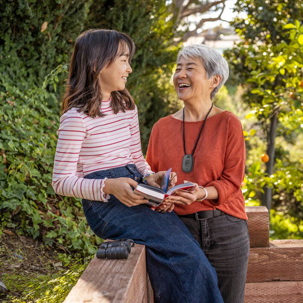 Alt View 15. Lively® - Lively Mobile2 All-in-One Medical Alert - Black.