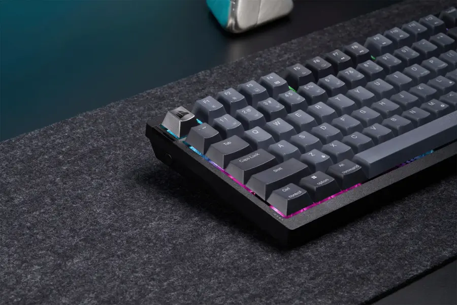 Alt View 19. CORSAIR - K65 PLUS WIRELESS 75% RGB Mechanical Pre-Lubricated MLX Red Linear Switch Gaming Keyboard with Hot-Swappable Switches - Black/Gray.
