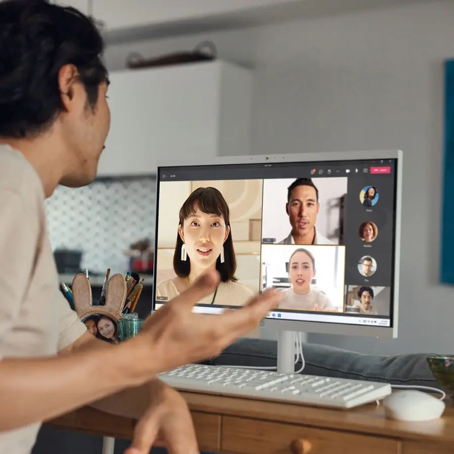 Alt View 12. HP - 21.5" Full HD All-in-One - Intel Celeron - 4GB Memory - 128GB SSD - Cashmere White.