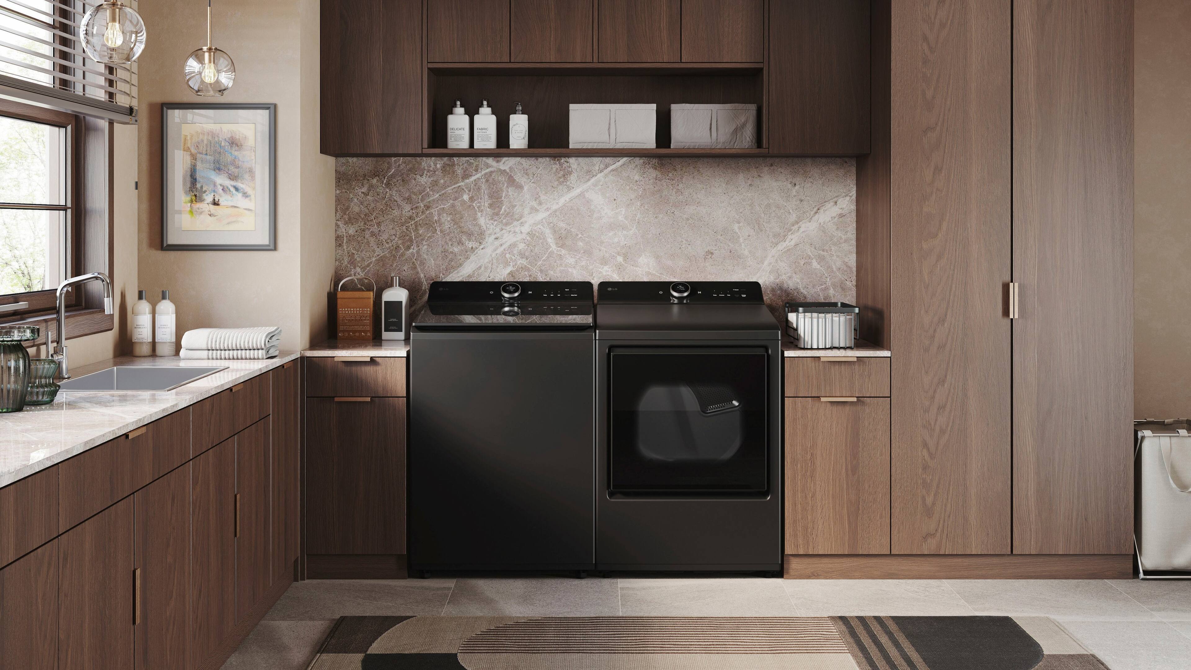 Alt View 23. LG - 7.3 Cu. Ft. Smart Gas Dryer with Steam and EasyLoad Door - Matte Black.