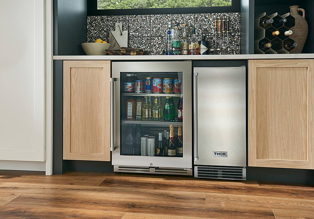 Angle. Thor Kitchen - 5.3 Cu. Ft. Beverage Cooler with 140 Can Capacity - Stainless Steel.