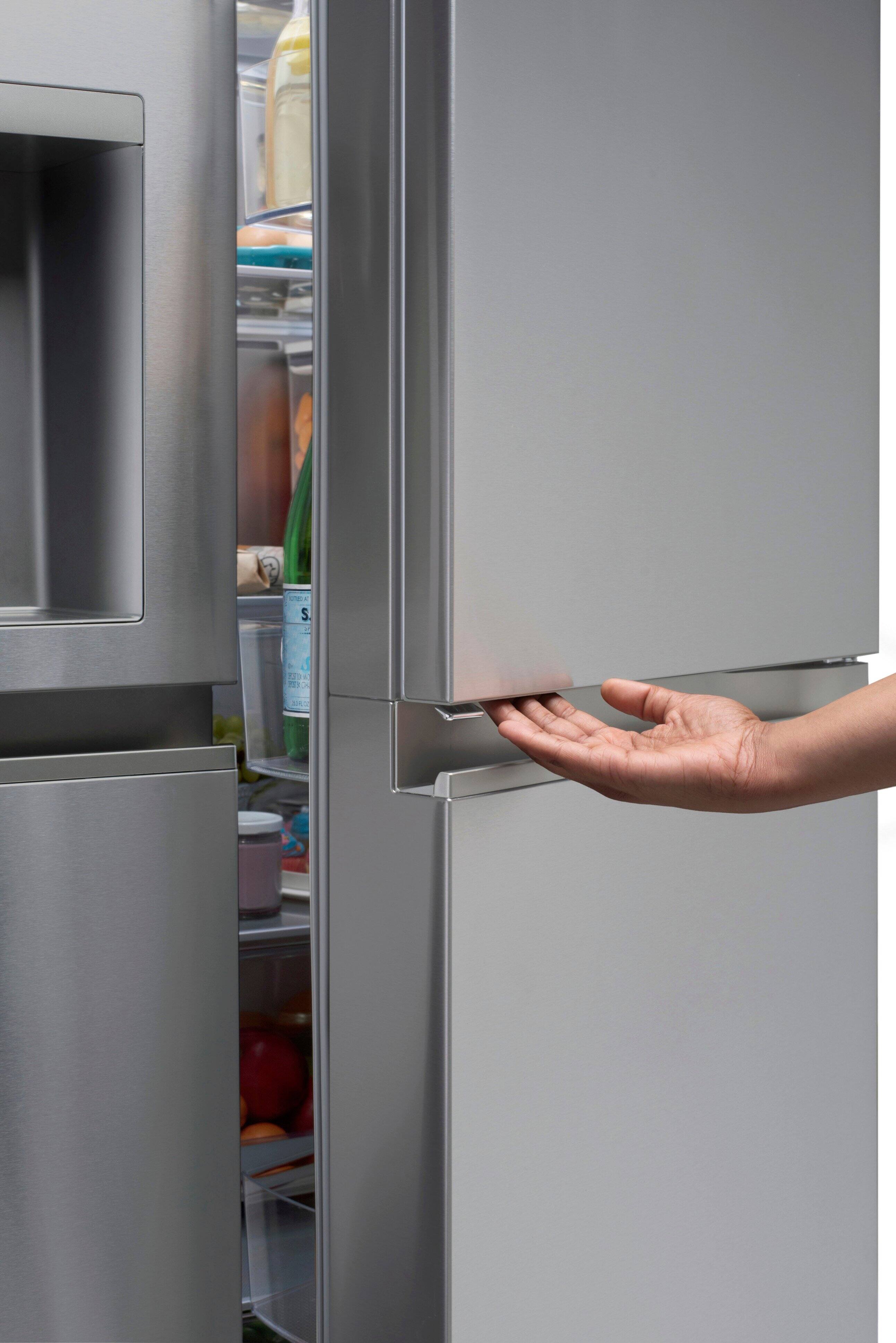 Alt View 31. LG - 27.12 Cu. Ft. Door-in-Door Side-by-Side Refrigerator with SpacePlus Ice System - PrintProof Stainless Steel.