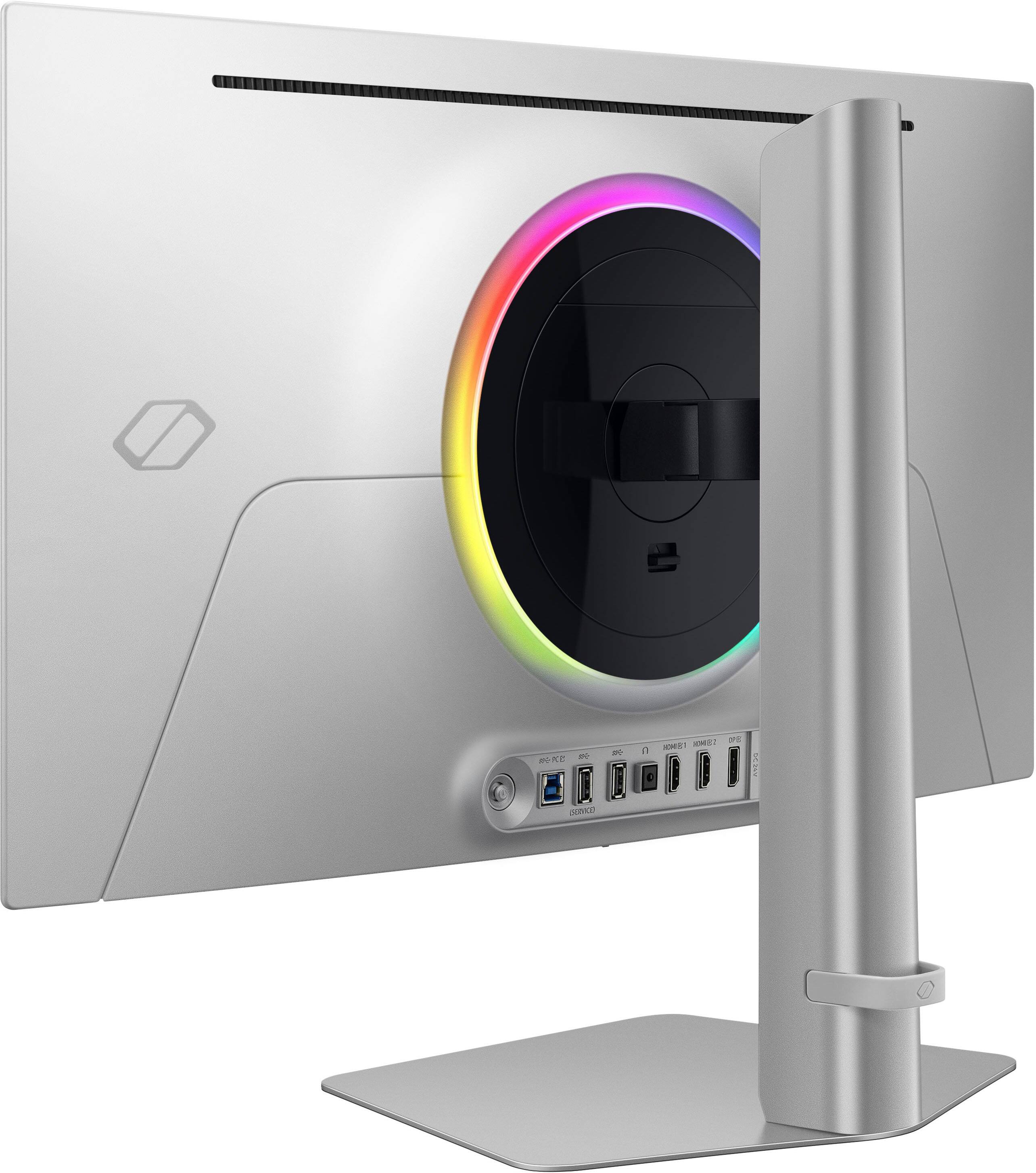 The text on the image reads "m-R a UME d - - - 1 E I T A." However, it is not possible to group or correct this text without more context or information about the image.