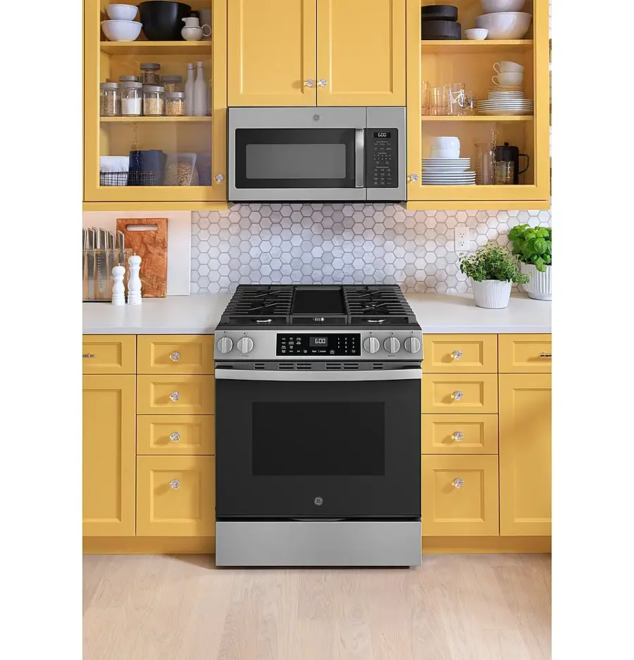 Alt View 30. GE - 5.3 Cu. Ft. Slide-In Gas Convection Range with Steam Cleaning and EasyWash Tray - Stainless Steel.