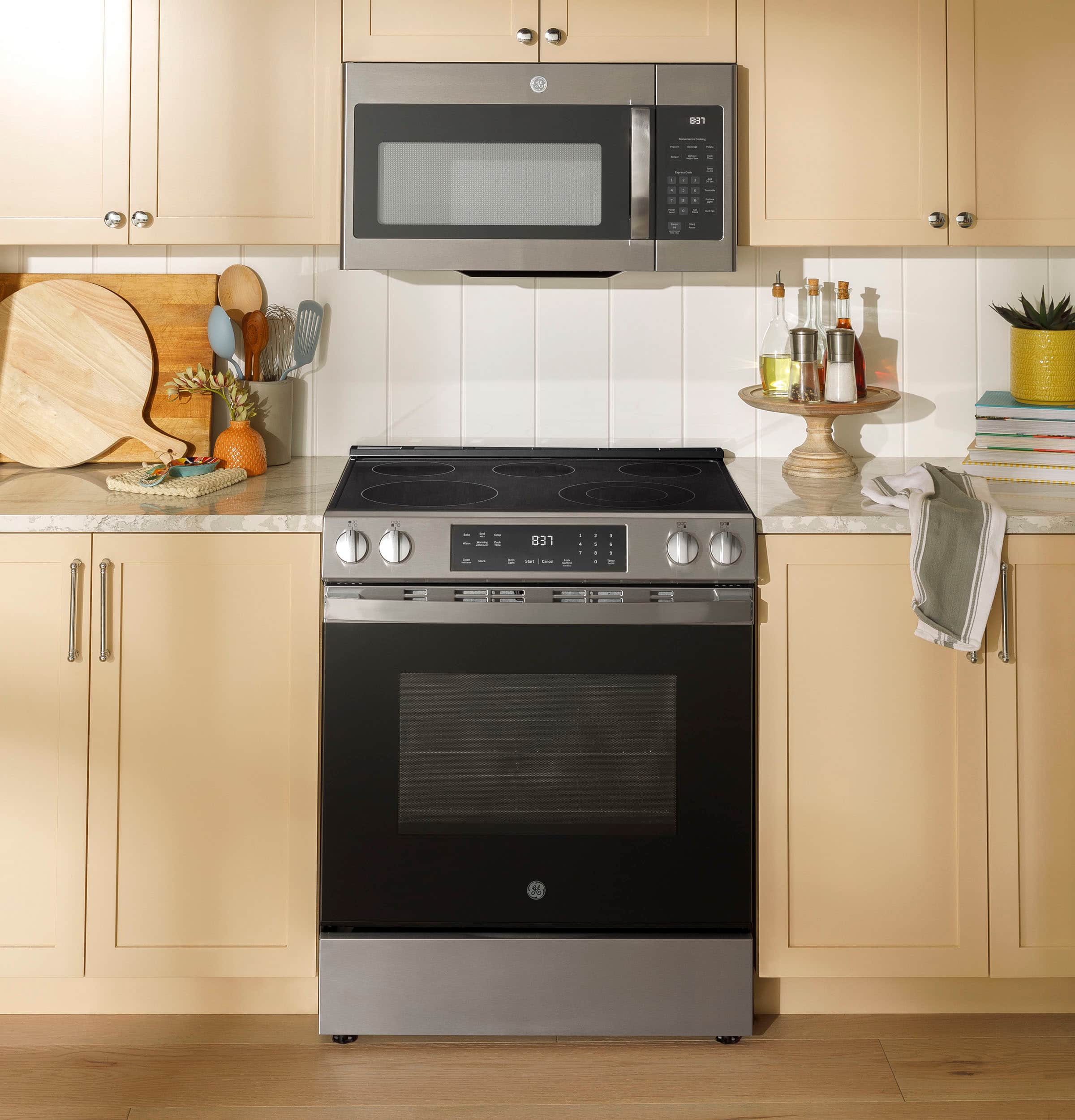 Alt View 25. GE - 5.3 Cu. Ft. Slide-In Electric Range with Self-Clean and Steam Cleaning Option and Crisp Mode - Stainless Steel.