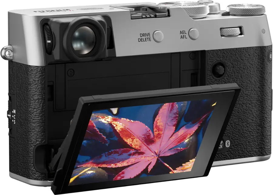 FUJIFILM X100VI Digital Camera (Silver) MFR# 16821822 Fuji X100 6