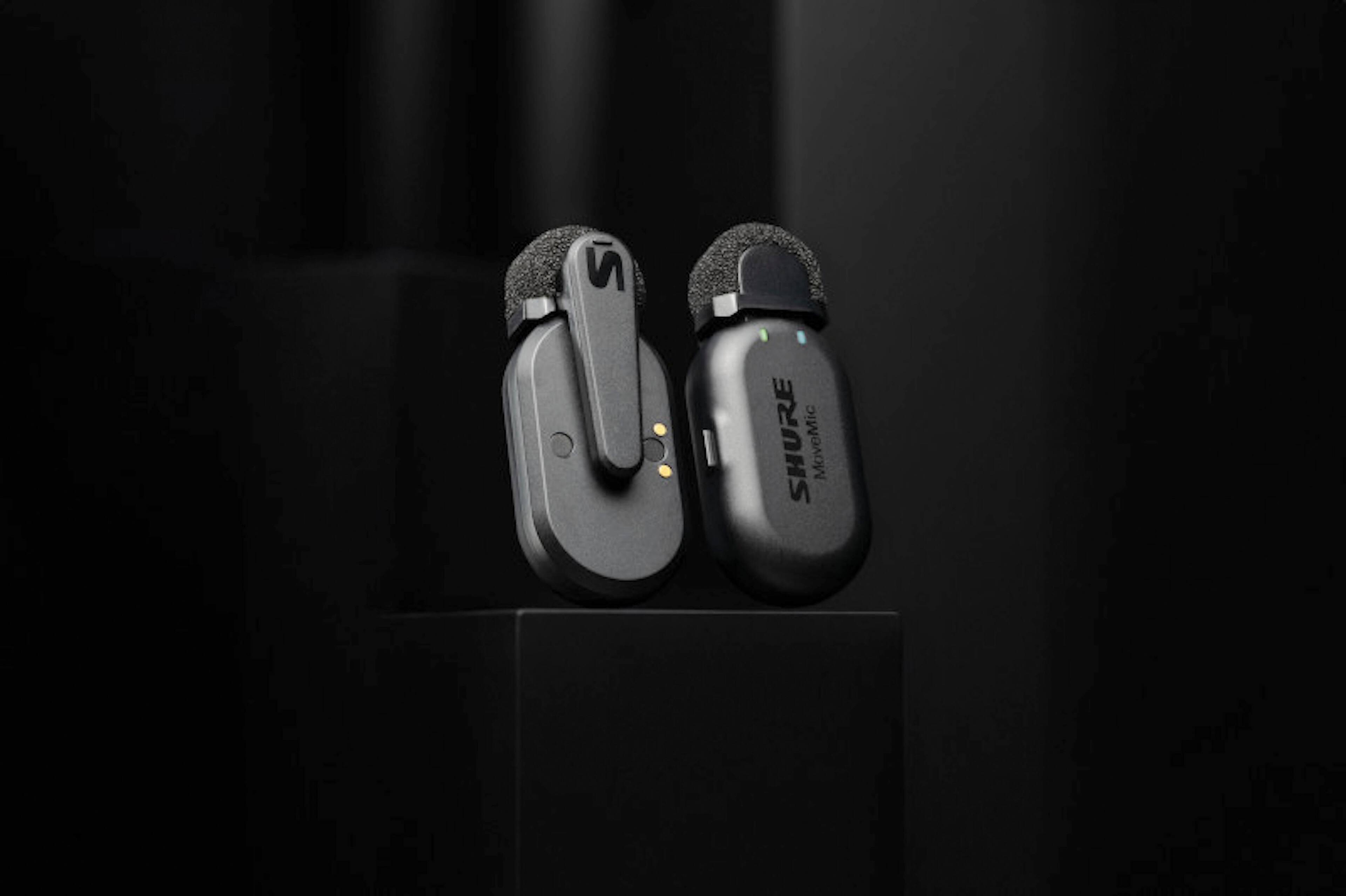 Alt View 18. Shure - MoveMic Two Wireless Lavs to Phone, Charge Case - Black.