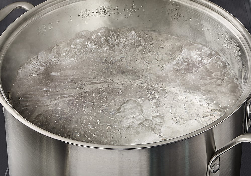 Alt View 16. LG - 36" Built-in Electric Induction Cooktop with 5 Elements and UltraHeat 4.3kW Power Element - Black Ceramic.