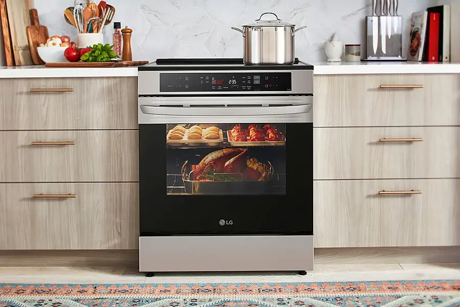 Alt View 30. LG - 6.3 Cu. Ft. Smart Slide-in Electric Induction True Convection Range with EasyClean and Air Fry - PrintProof Stainless Steel.
