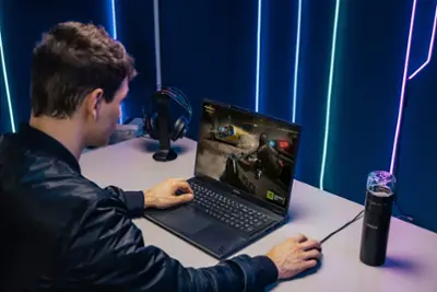 MSI Stealth 18 AI 18" 120Hz UHD+ Ultra Thin Gaming Laptop Intel Core Ultra9 185H with 32GB Memory RTX 4080 1TB SSD Star Blue STEALTH18A1008 - Best Buy