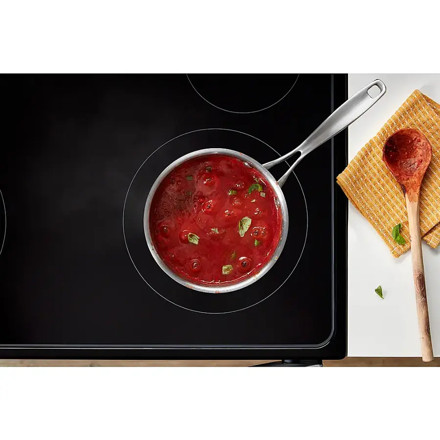 Alt View 16. Whirlpool - 5.3 Cu. Ft. Freestanding Electric Range with Cooktop Flexibility - White.