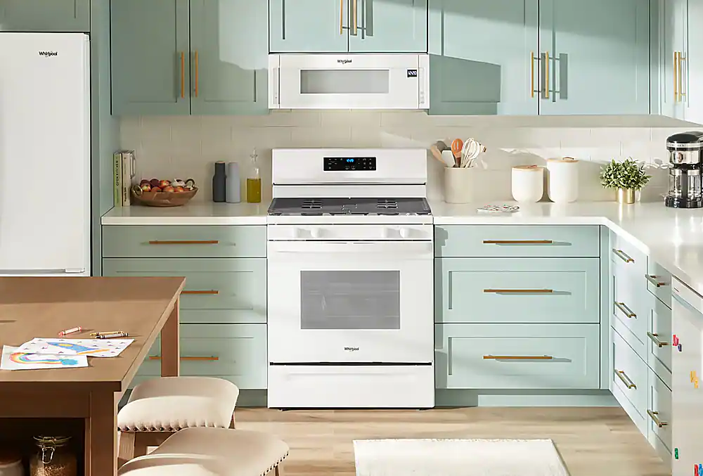 Alt View 22. Whirlpool - 5.3 Cu. Ft. Freestanding Gas Range with Cooktop Flexibility - White.