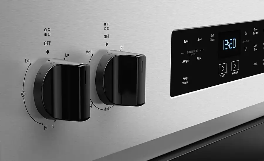 Alt View 16. Whirlpool - 5.3 Cu. Ft. Freestanding Electric Range with Cooktop Flexibility - Stainless Steel.